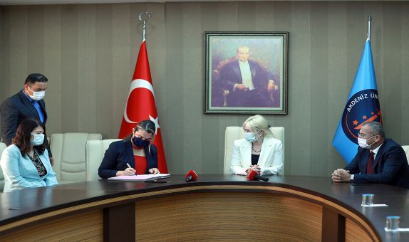 Müsilaj Tehlikesine Karşı Antalya'da Körfez ve İç Sular Yakın Takibe Alınacak Müsilaj Tehlikesine Karşı Antalya'da Körfez ve İç Sular Yakın Takibe Alınacak