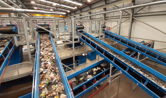 Değerli ve Yüklü Miktardaki Atıkların Yönetiminde Karşılaşılan Sorunlar ve Çözüm Önerileri Değerli ve Yüklü Miktardaki Atıkların Yönetiminde Karşılaşılan Sorunlar ve Çözüm Önerileri