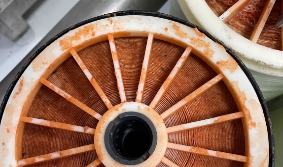 Biyofilm: İşletmelerde Sorun Yaratan Biyolojik Bir Oluşum Biyofilm: İşletmelerde Sorun Yaratan Biyolojik Bir Oluşum