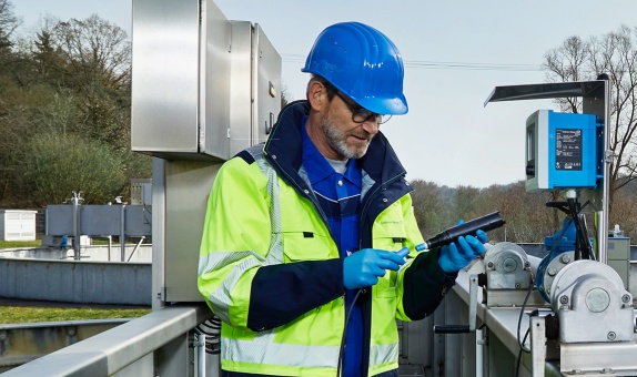 Endress+Hauser ile Geleceğin Sıvı Analizi Teknolojisi: Memosens 2.0 Endress+Hauser ile Geleceğin Sıvı Analizi Teknolojisi: Memosens 2.0