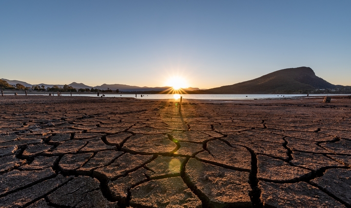 İklim Kriziyle Yüzleşmek: İklim Eylemi için Bir Kaldıraç Olarak Su İklim Kriziyle Yüzleşmek: İklim Eylemi için Bir Kaldıraç Olarak Su