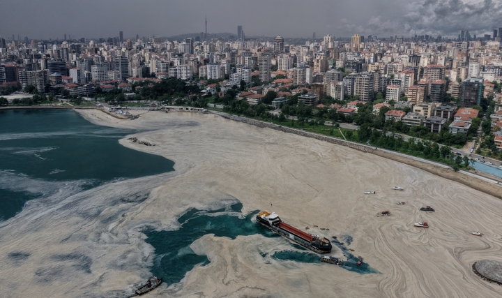 Marmara Denizini Müsilaja Karşı Korumanın Yolu Atık<br/>Su Arıtımından Geçiyor