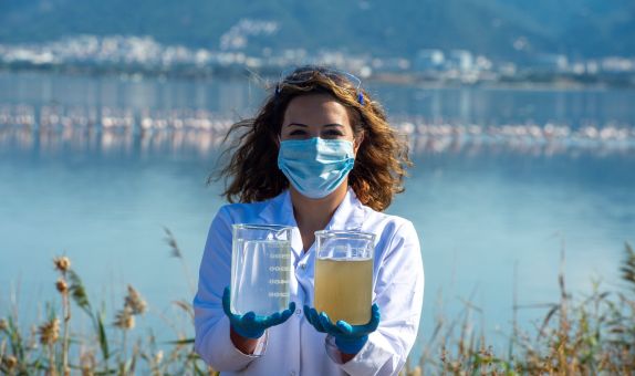 Arıtma Suyunun Kalitesi Körfez'deki Yaşamı Zenginleştiriyor Arıtma Suyunun Kalitesi Körfez'deki Yaşamı Zenginleştiriyor