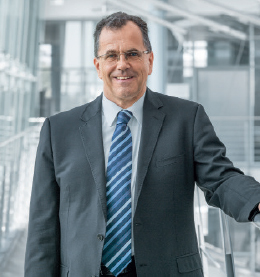 Festo Proses Otomasyonu Departmanı Müdürü Dr. Eckhard Roos: 